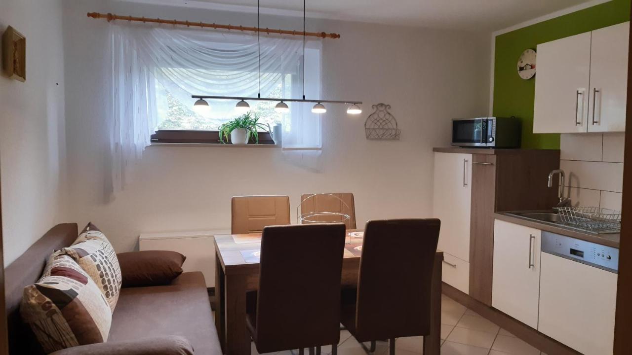 Ferienwohnung Reissmann Heinsdorfergrund Buitenkant foto